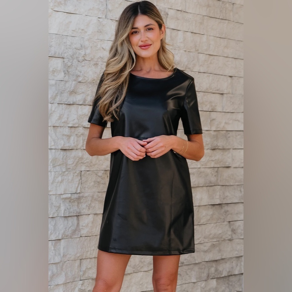 La‎ Marque Laveta Faux Leather T- Shirt Dress- Black Size Small
